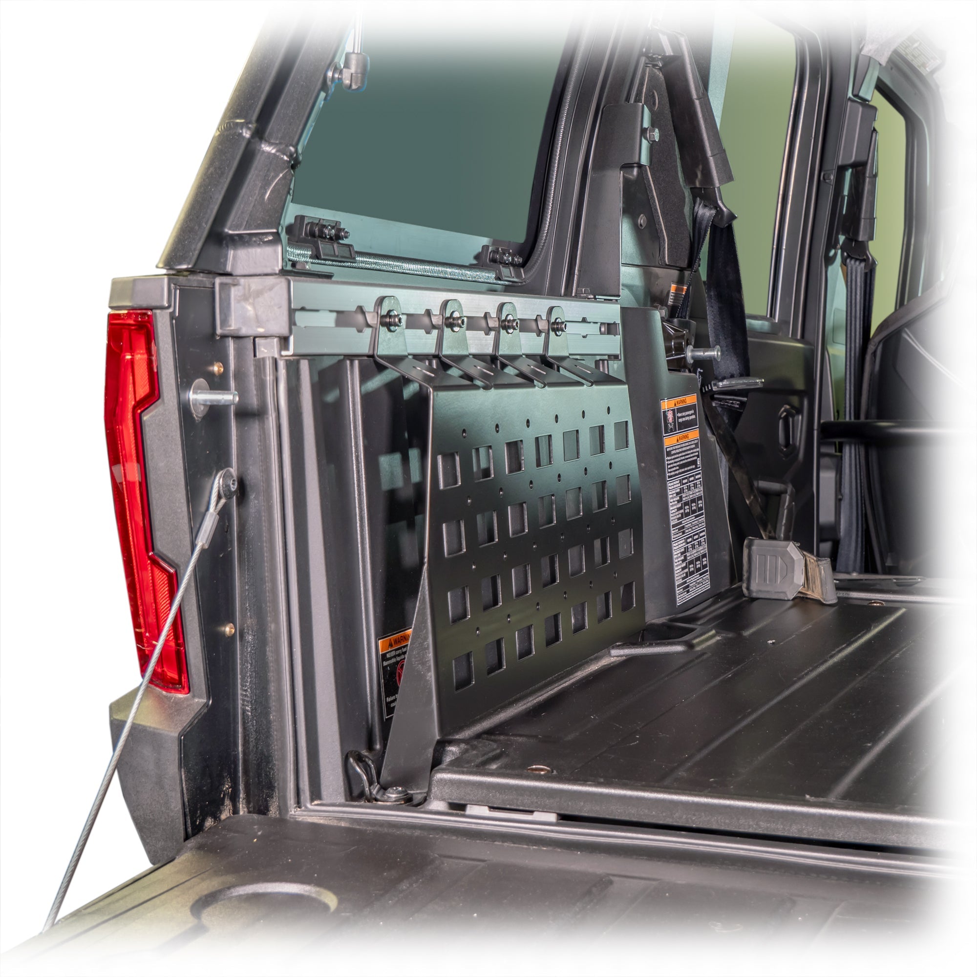 Hardware set for mounting cargo molle panels in back