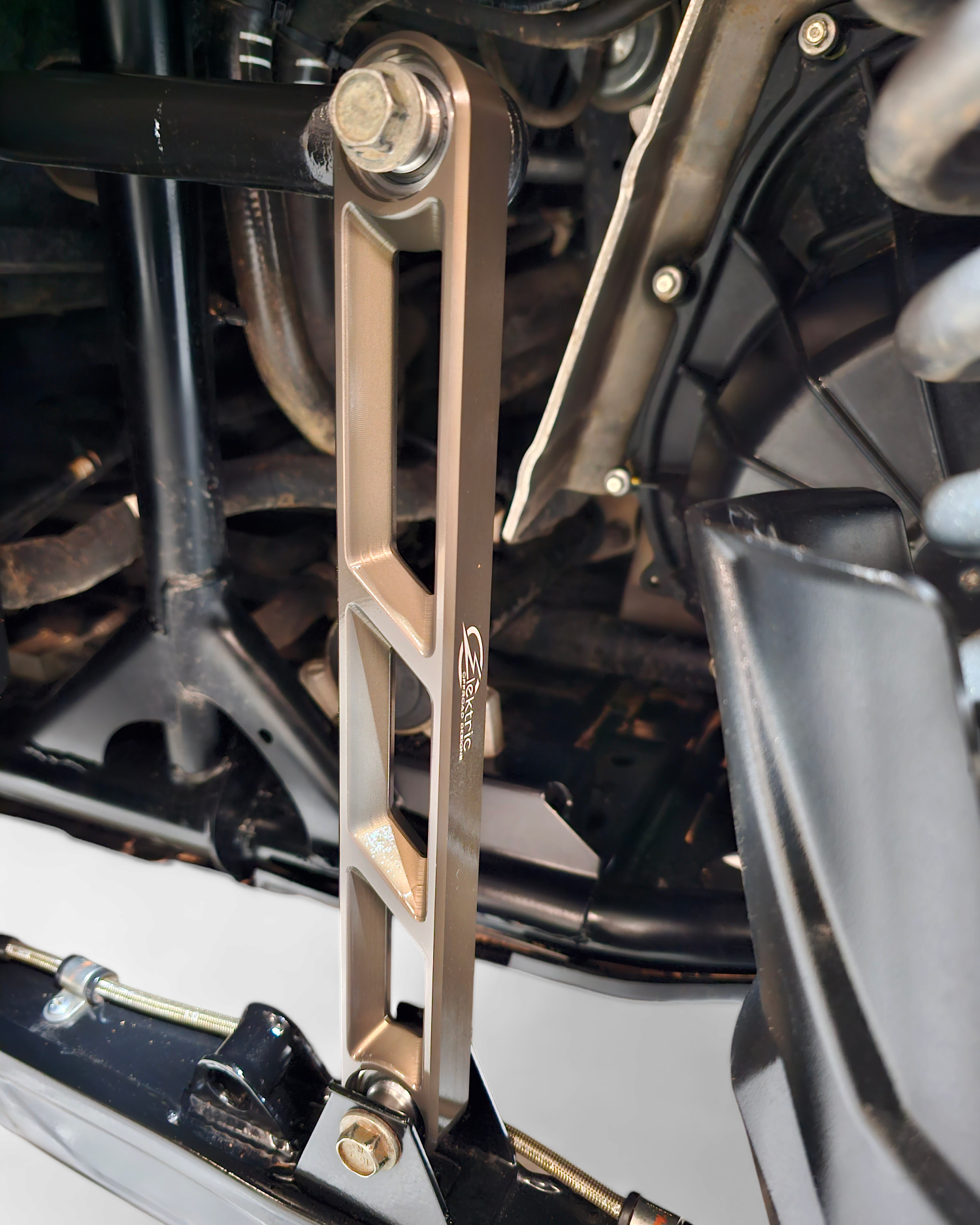 Angled view of Polaris RZR Pro XP gunmetal rear sway bar link